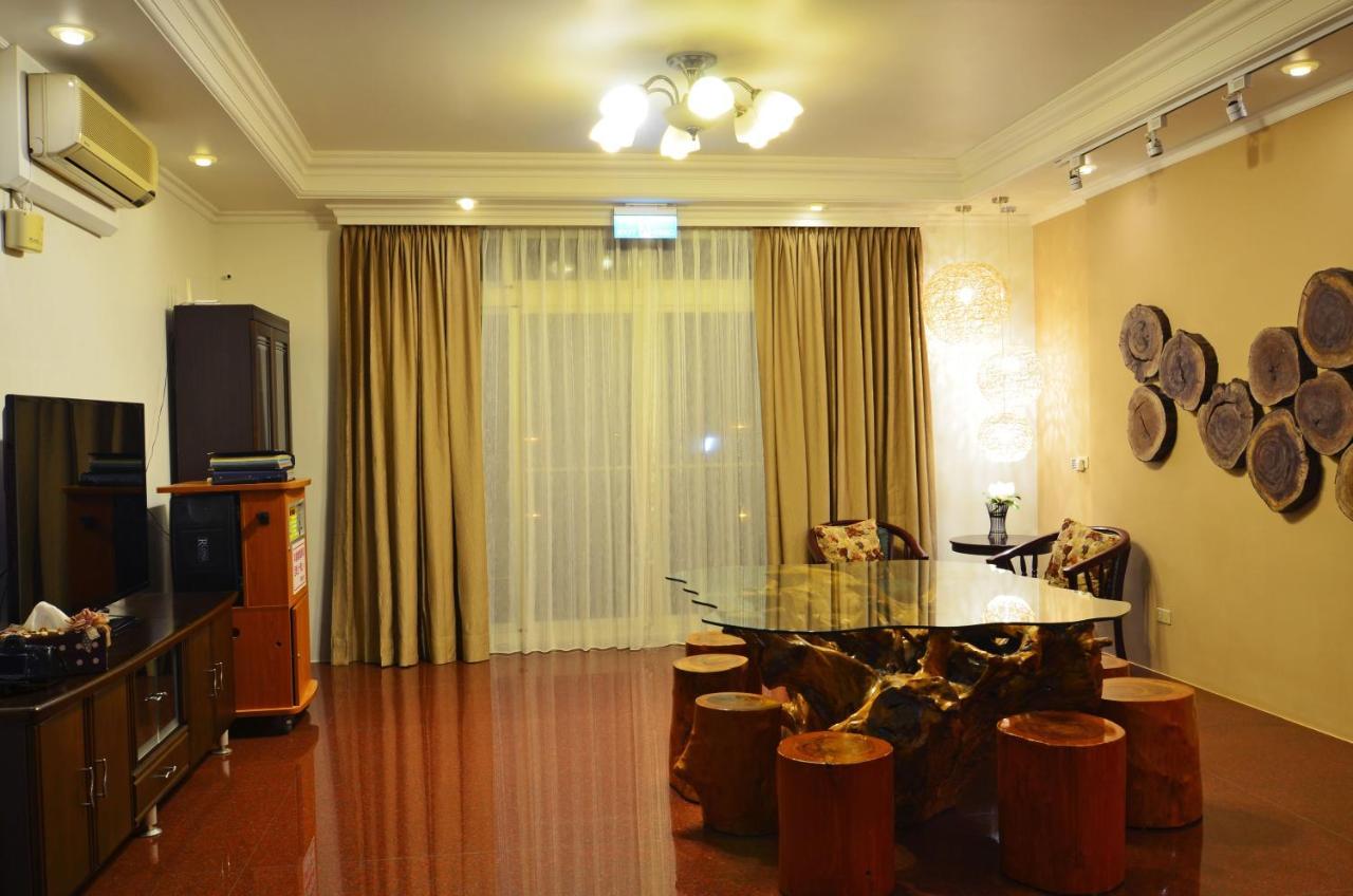 Bed and Breakfast Yunju House Ťiao-si Exteriér fotografie