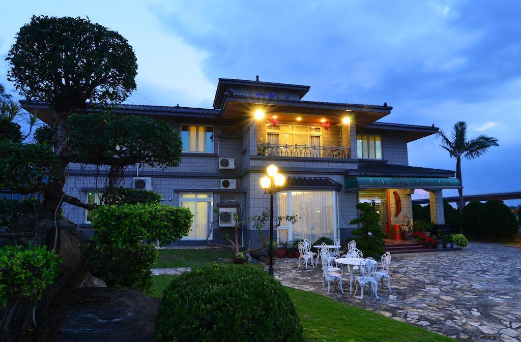 Bed and Breakfast Yunju House Ťiao-si Exteriér fotografie